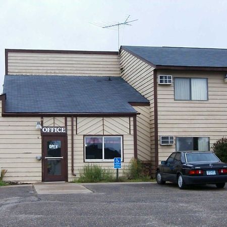 Rum River Motel Princeton מראה חיצוני תמונה