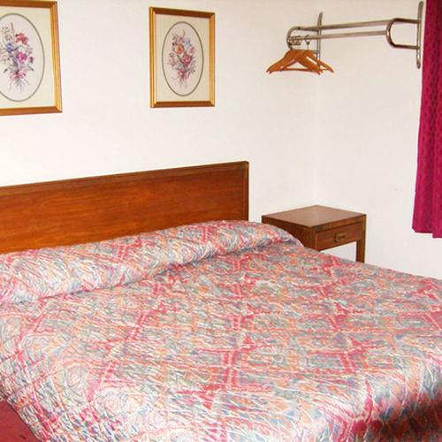 Rum River Motel Princeton חדר תמונה