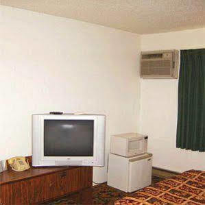 Rum River Motel Princeton מראה חיצוני תמונה